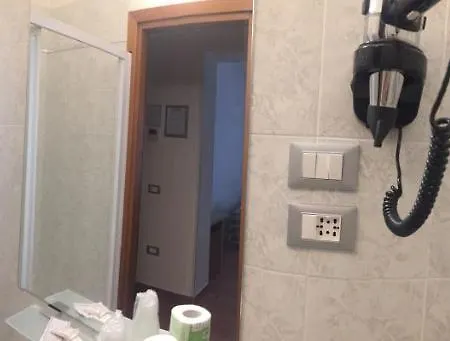 Alinari Флоренция