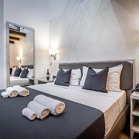 Lorenzo De' Medici Bed & Breakfast 3*
