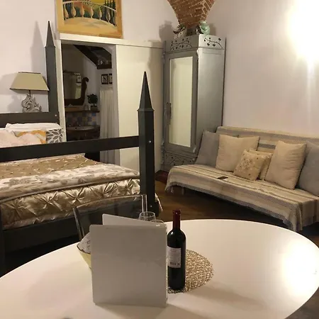 Apartment Nest In
