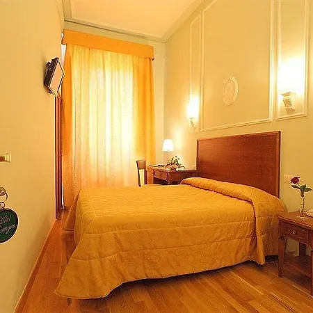 Hotel Bretagna Heritage - Alfieri Collezione
