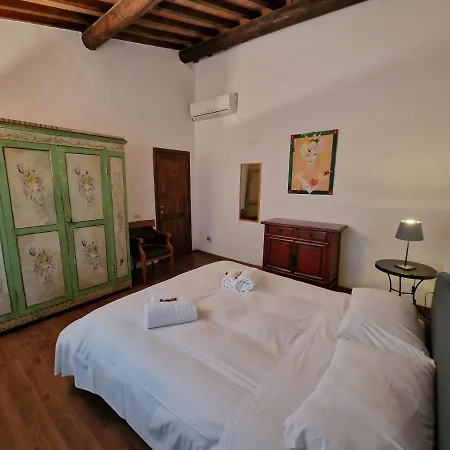 Apartment Le Antiche Mura *