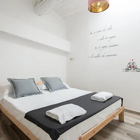 דירה Design Center - Homeunity *