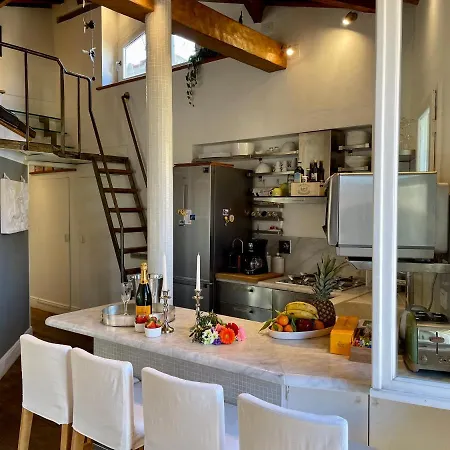Romantic View Apartment