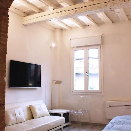 Appartamento In Via San Gallo Firenze