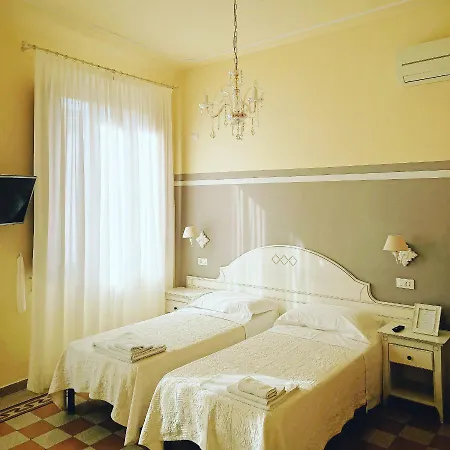B&B Domo Florenzia 3*