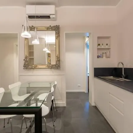 Appartement Stylish Four Bedrooms - Center