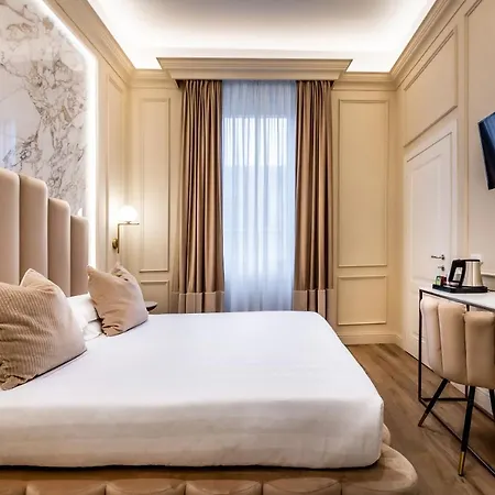 Emma Small Luxury 2*