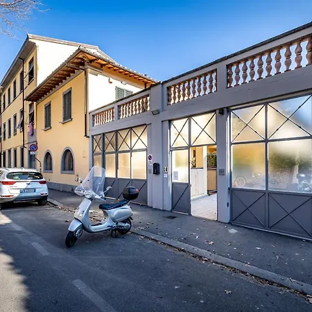 Yid Oltrarno Segreto Apartment *