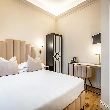 Emma Small Luxury 2* Florenz