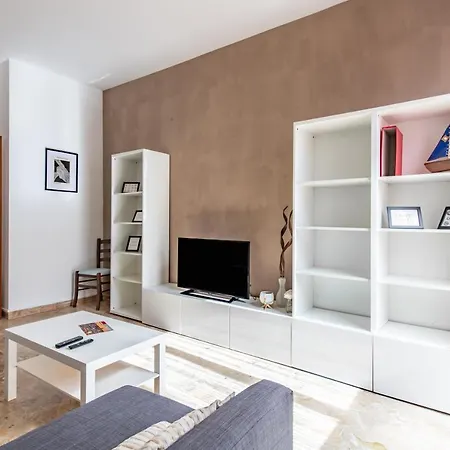 Apartamento Modern & Bright Apartment!