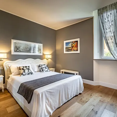 Yid Capo Di Luxury In * Firenze