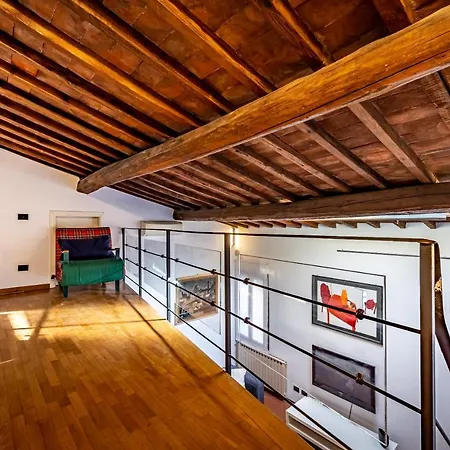 Apartment Yid Vellutini Florenz