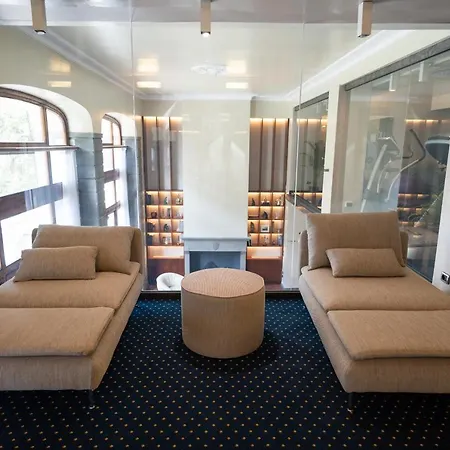 Kraft Hotel