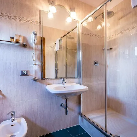 Love hotel Tuscany Love Delle Tele-firenze *