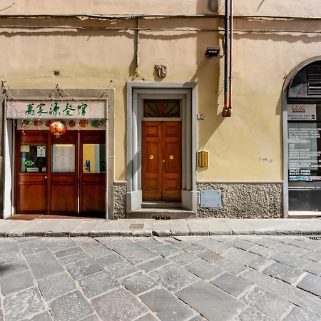 Chiara Apartment Florence