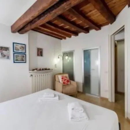 Apartment L'affaccio Nel Cuore Di Firenze-centro Storico *