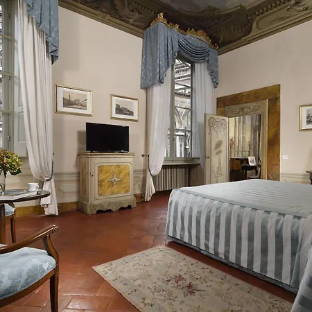 Palazzo Niccolini Al Duomo Firenze