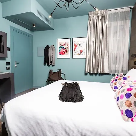 Hotel Globus Urban 4*