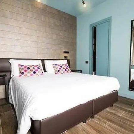 Globus Urban Hotel 4*