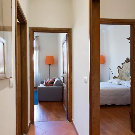 Ponte Vecchio Flat With Elevator Apartment *