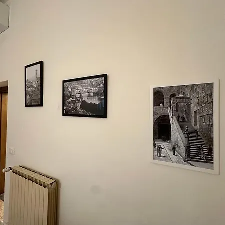 Dante Alighieri - Casa Babette Bed & Breakfast