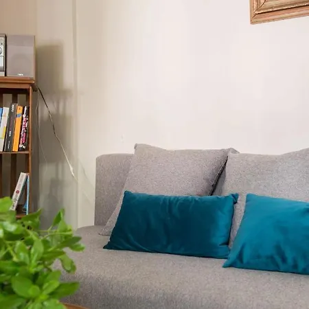 Boutique With Private And Garden Oasis Appartamento