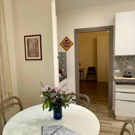 Le Di Cate E Max - Sole Appartamento Firenze