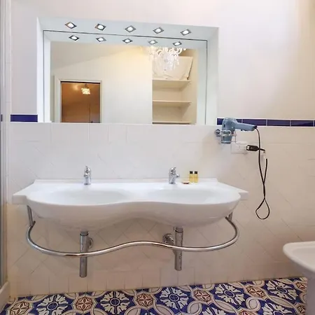 Florence- Alfieri Prestige With Terrace *
