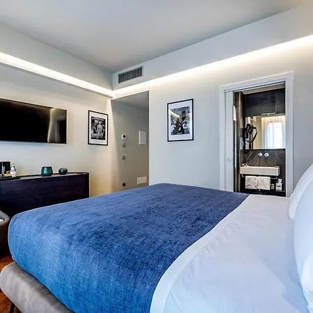 Hotell Palazzo Alfieri Residenza D'epoca 4*