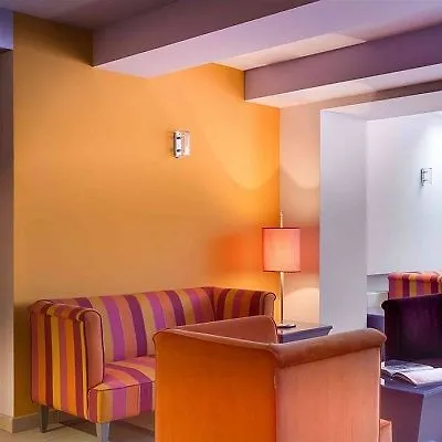 Apartahotel Popartment 3*