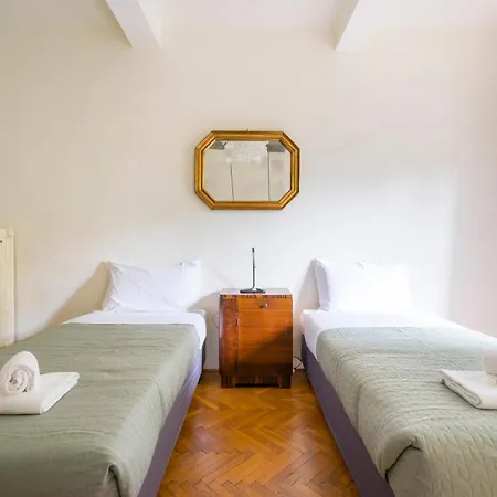 Apartment Casa D'azeglio Florence