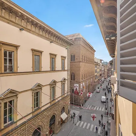 Tornabuoni Living - Luxury Collection 4* Florencia
