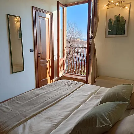 Castle 2 Bedrooms, 2 Bathrooms Apartment