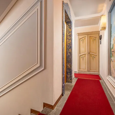 Hotel City Szálloda 3*