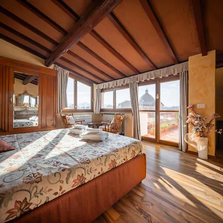 Novella House Florença