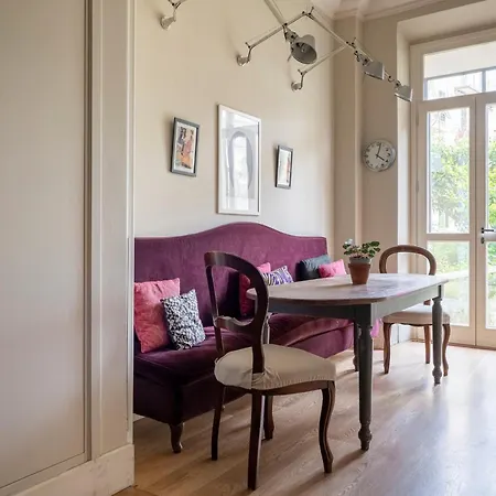 Boutique With Private And Garden Oasis Appartamento