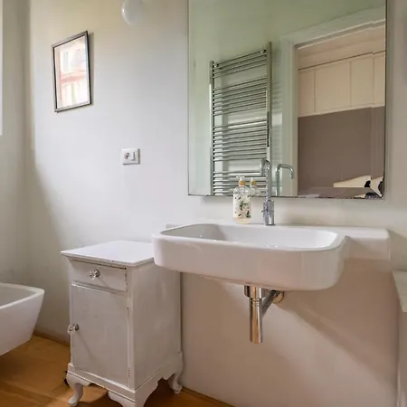 Appartamento Boutique With Private And Garden Oasis *