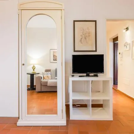 Dalu Lucilla - Private Car Park 15 Minutes To The Center Appartement Florence