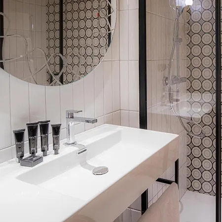 Indigo By Ihg Otel 4*