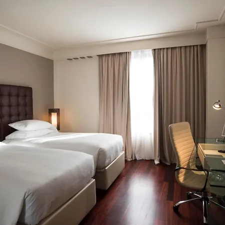 Hilton Metropole Hotel 4*