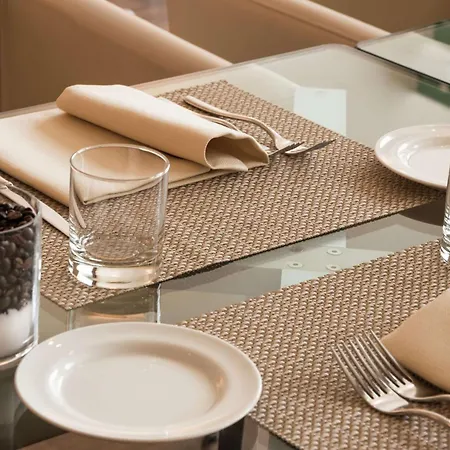 Hilton Metropole Hotel 4*