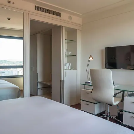 Hotel Hilton Metropole 4*