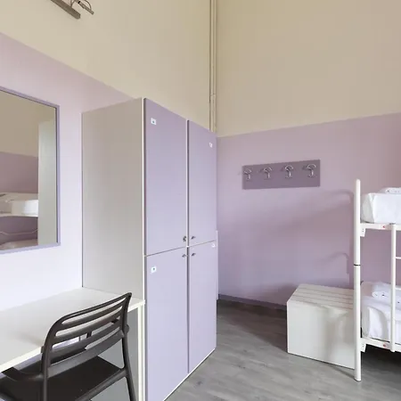Hostel & 7 Florencie