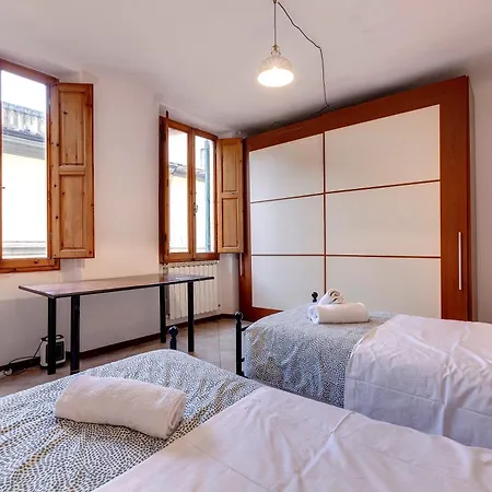 Faenza 65 Appartement Florence