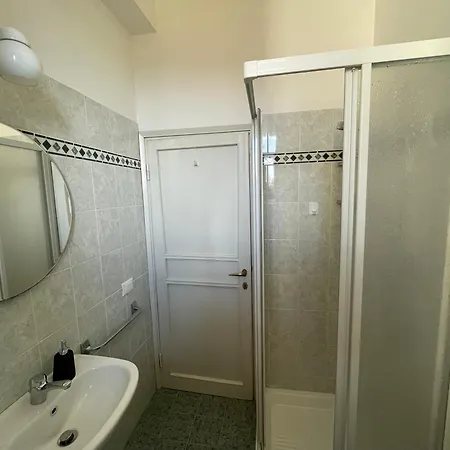 Roby In Centro 3 3 Bagni 아파트