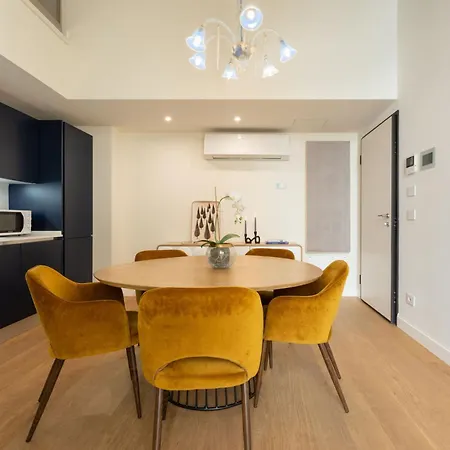 - Grant Palagio 1 Bedroom In Duomo Apartment *