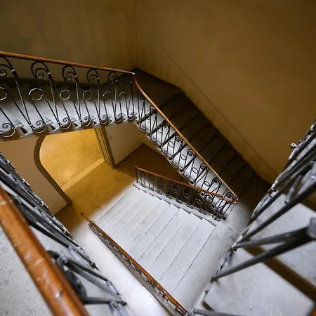 Santa Maria Novella Deluxe Apartment Florence