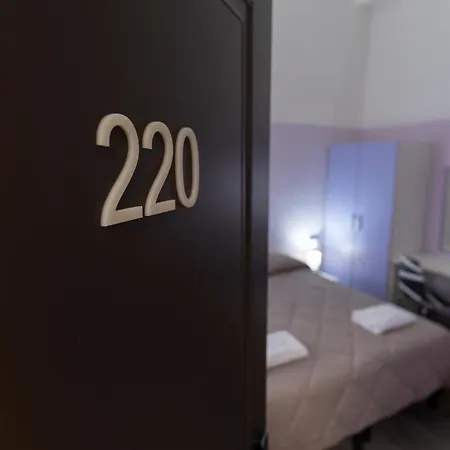 Hostel & 7 Florencie