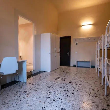Hostel & 7 Florencie