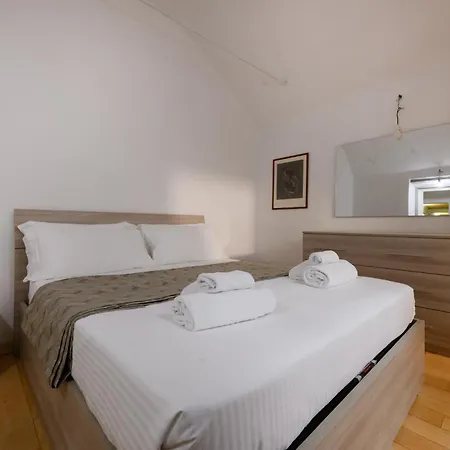 Apartment Sweet Duomo *